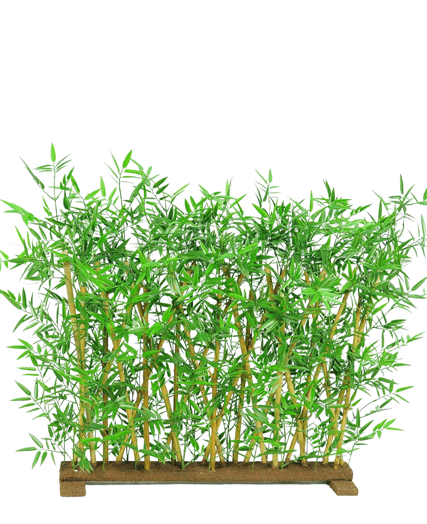 Het Kunstplant Bamboescherm UV 70x120 cm heeft levensechte groene bladeren en natuurlijke bamboestengels in een rechthoekige houten basis, perfect als decoratief scherm.
