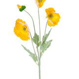 De Kunstbloem Poppy Real Touch geel 60 cm heeft een enkele steel met vier levendige gele klaproosbloemen en groene bladeren, tegen een effen witte achtergrond.