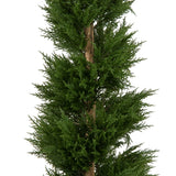 De Kunstplant Conifeer Spiraal UV 120 cm is een hoge, kunstmatige groene cipres met dicht, naaldachtig blad en een zichtbare bruine stam, gefotografeerd tegen een witte achtergrond.