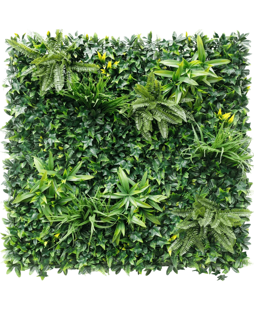 De Kunsthaag Volta 100x100 cm UV is een vierkante groene wand met dicht kunstloof, met verschillende bladplanten zoals varens en kleine gele bloemen, gerangschikt op een weelderige achtergrond.