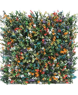 De Kunsthaag Buxus multi-color 50x50 cm UV is een vierkant paneel van dicht kunstgroen met kleine bloemen in oranje, geel, wit, paars en rood tegen een witte achtergrond.