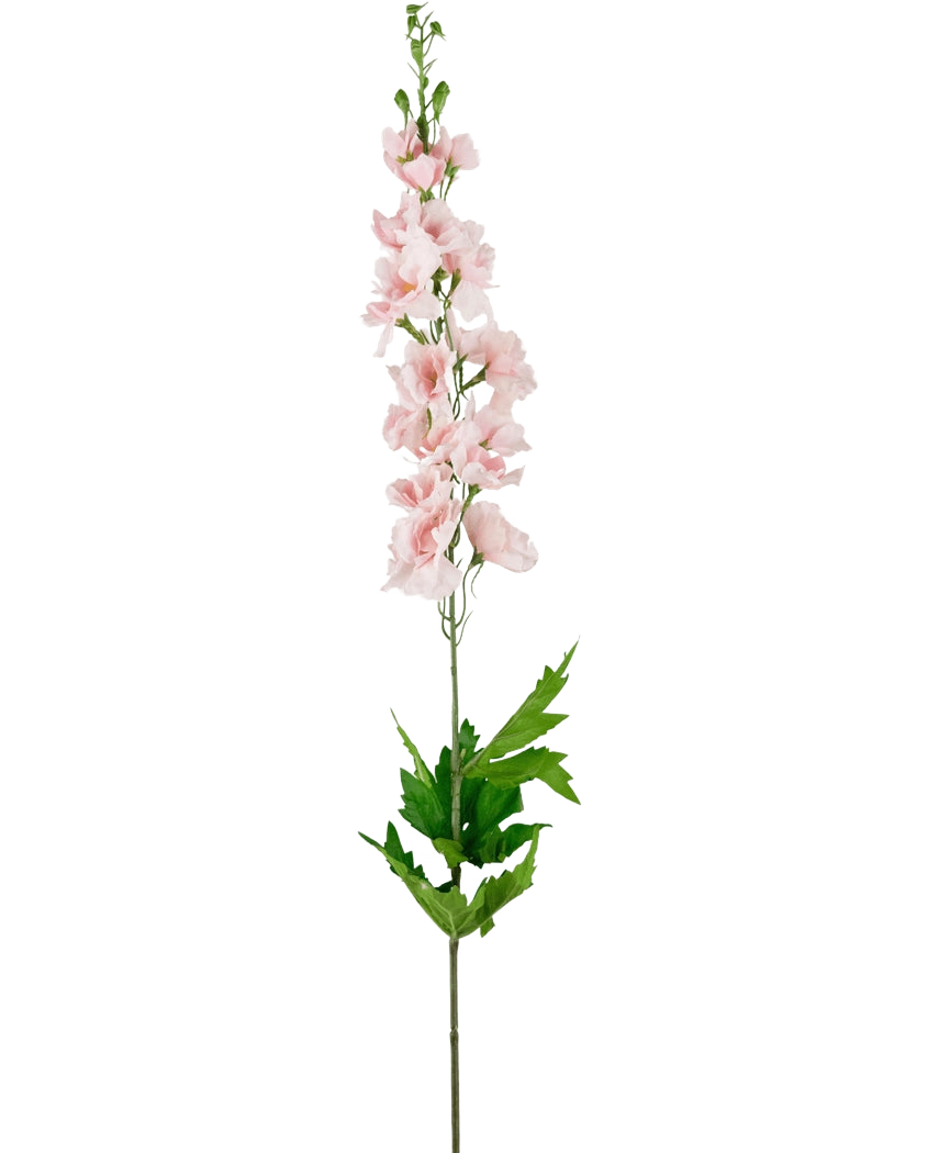 Kunstdelphinium Real Touch Roze 90cm heeft een lange steel met lichtroze bloemen en gekartelde groene bladeren, tegen een effen witte achtergrond.