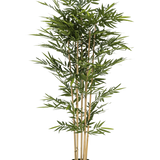De Kunstplant Bamboe 210 cm is een hoge kunstbamboe met slanke groene bladeren en meerdere gele stengels, in een kleine zwarte pot tegen een witte achtergrond.